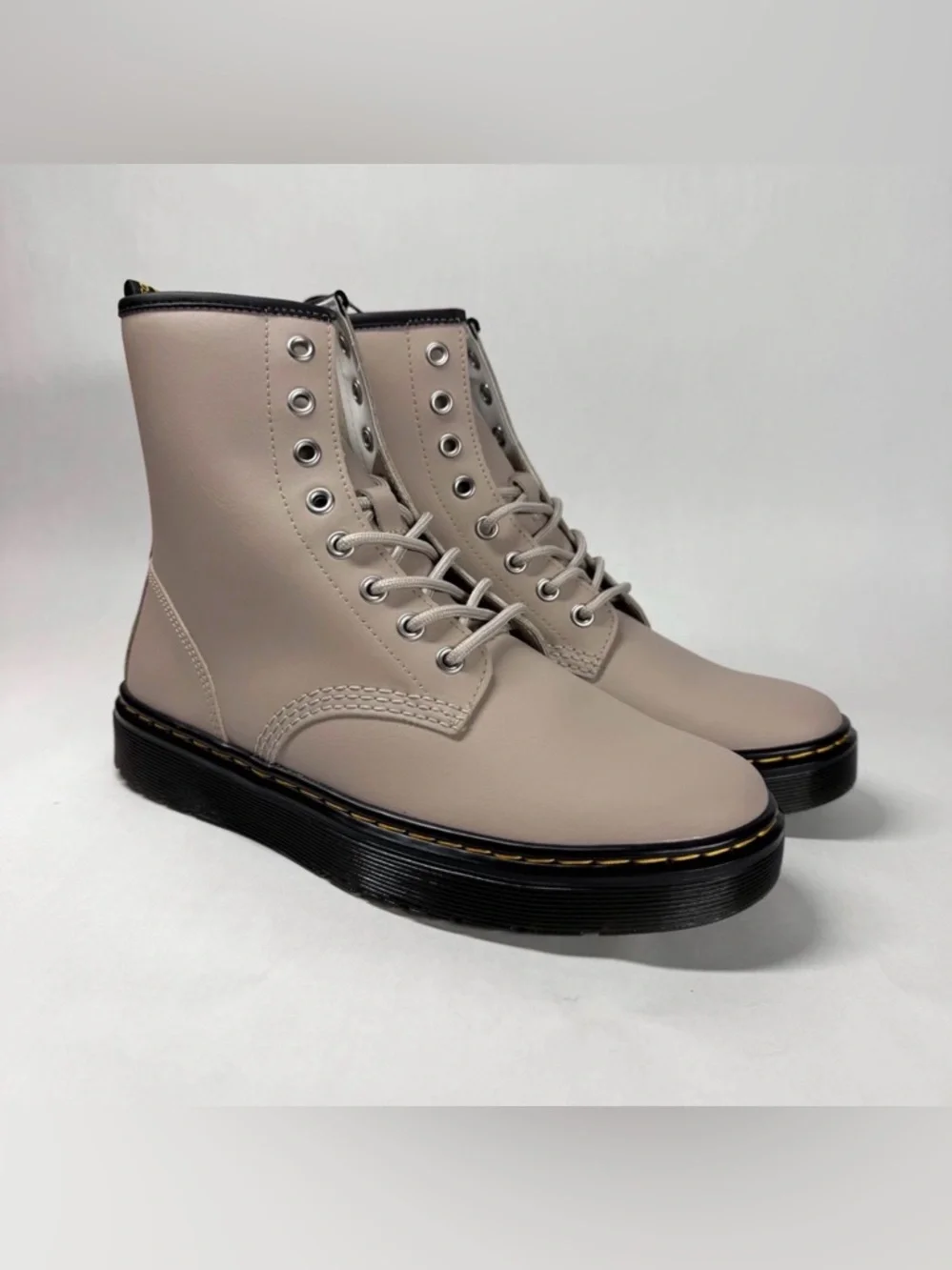 Dr. Martens Zavala vintage beige Lace-Up Leather Boots - Picture 3 of 5